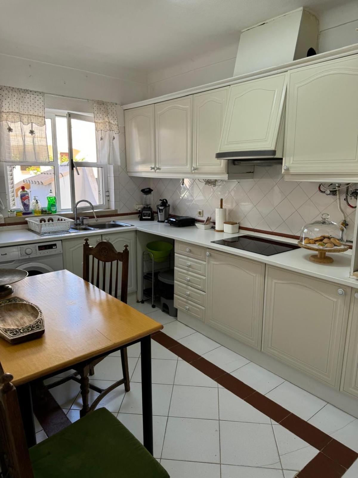 Villa 46 Hostel ลากอส ภายนอก รูปภาพ